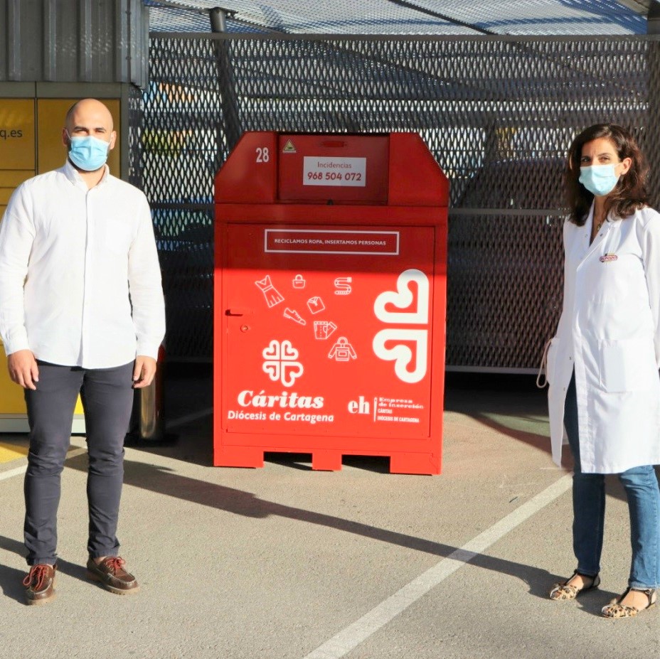 El otro día suéter humor Las entidades solidarias permiten ampliar los puntos de recogida de ropa -  Diocesana de Cartagena